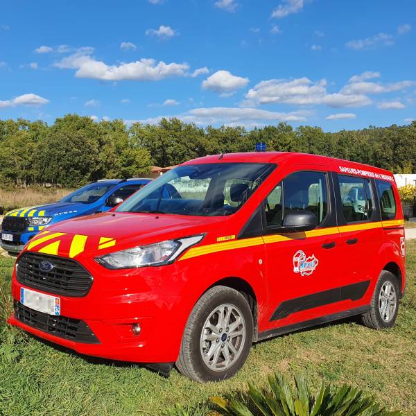 Ford Tourneo Connect des sapeurs-pompiers de l'hérault