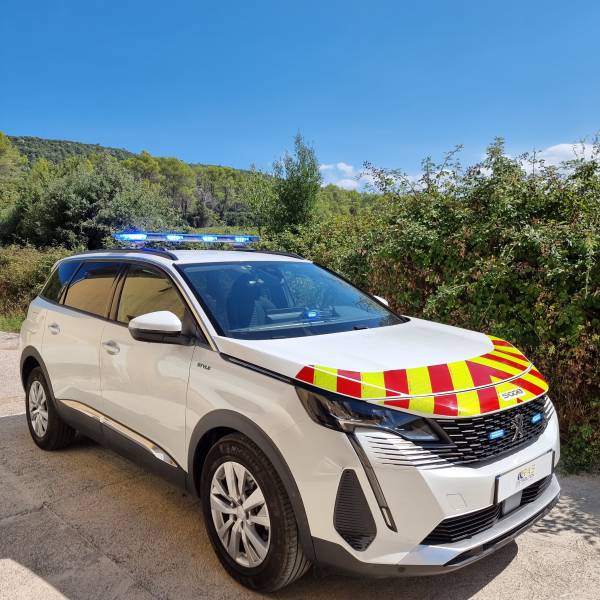 Installation complète haut de gamme sur Peugeot 5008 pour la société UTMT à Six-Fours-les-Plages près de Toulon