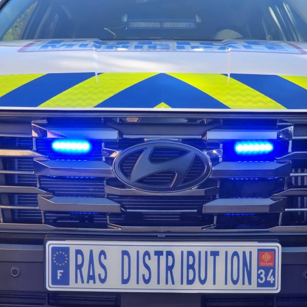 Fourniture et installation de feux de pénétration ED6 sur un Hyundai Tucson Hybrid Police Municipale de la ville de Gignac près de Montpellier