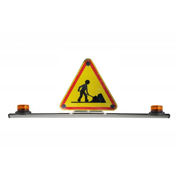 Installation d'équipements de signalisation lumineuse pour les véhicules des services techniques de la mairie de Béziers près de Montpellier